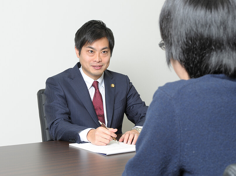 西脇市で交通事故により仕事ができずお困りの方まずは弁護士へご相談下さい